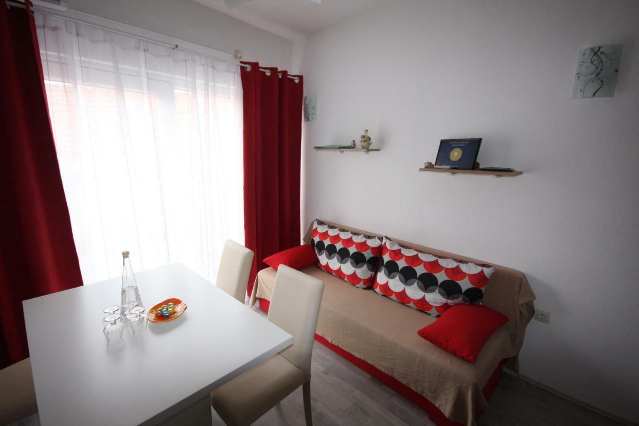 Apartment Antonio イェゼラ エクステリア 写真