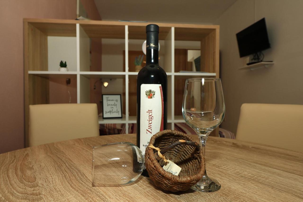 Apartment Antonio イェゼラ エクステリア 写真
